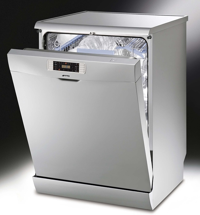 Посудомоечная машина SMEG LSA6439X2