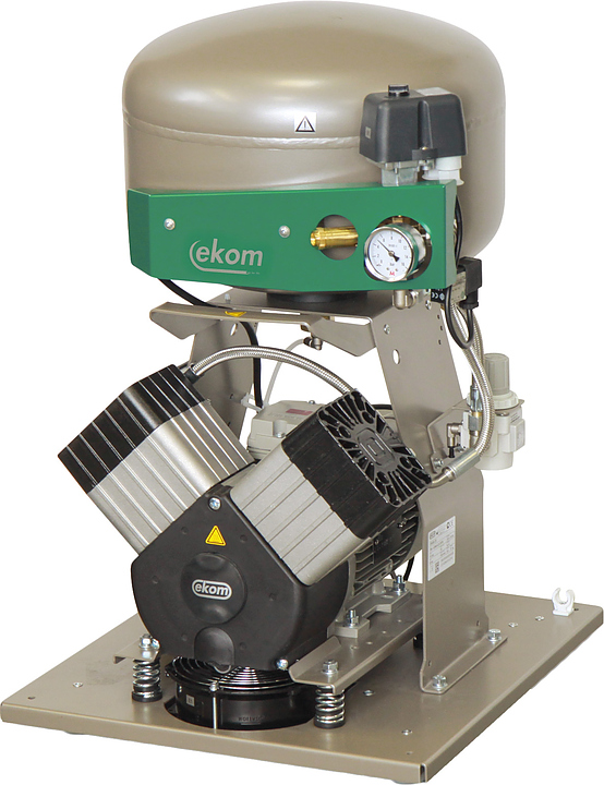 Компрессор Ekom DK50 2V (8-10 бар, 110 л/мин., 2 цилиндра)