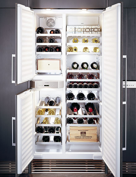 Винный шкаф Gaggenau IK 360–251