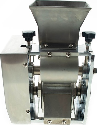 Формующая головка в сборе Foodatlas JGL-120 Треугольник 6 ячеек