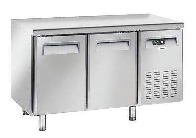 Стол морозильный Yukon QNL2100 260 л, нерж. сталь