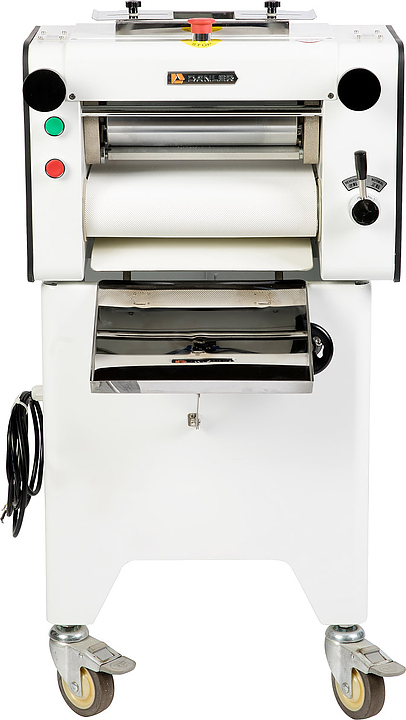 Машина тестозакаточная для формирования рогаликов Danler WMK-330 (380 В)