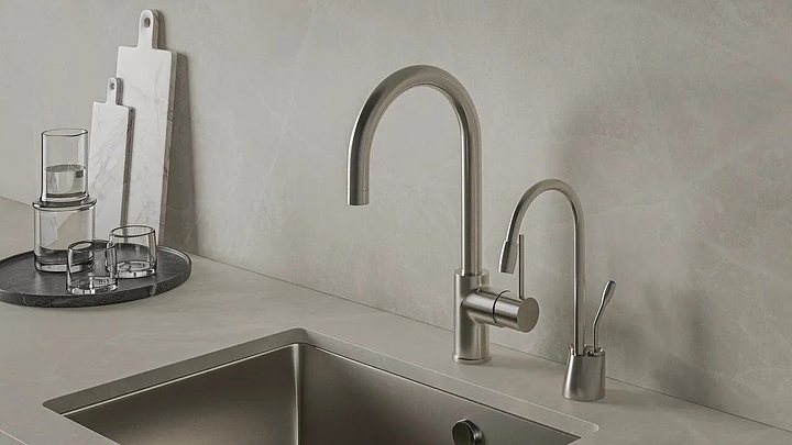 Система мгновенного кипячения воды 2 в 1 ArtisanTech AquaHot 1100, нержавеющая сталь