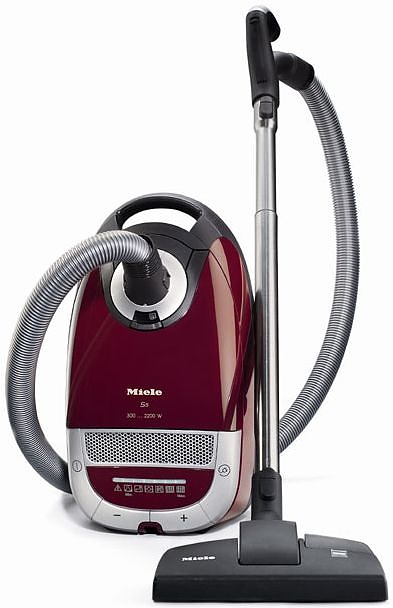 Пылесос Miele S 5311 ежевичный красный