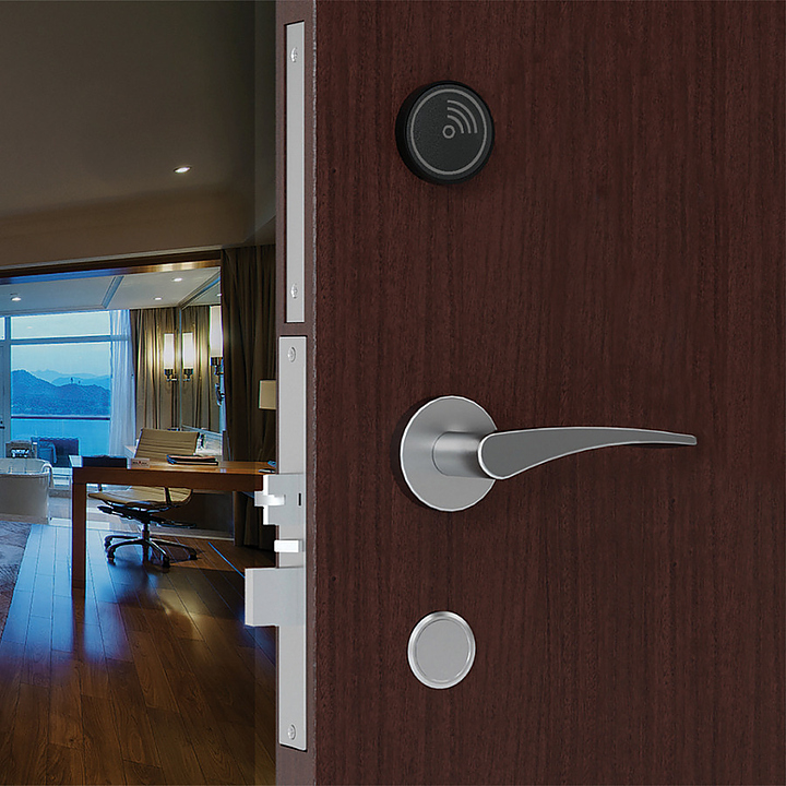 Замок электронный автономный NORWEQ ULTIMATE RFID, накладка черная, с цилиндром, ручка Wing, матовый хром, правый