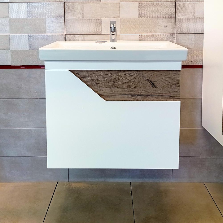 Тумба под раковину БРИКЛАЕР Брайтон 60 см, подвесная, белый матовый, дуб Кера