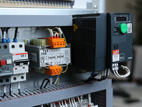 Регулятор скорости вентилятора дымоудаления Ижица RSVD