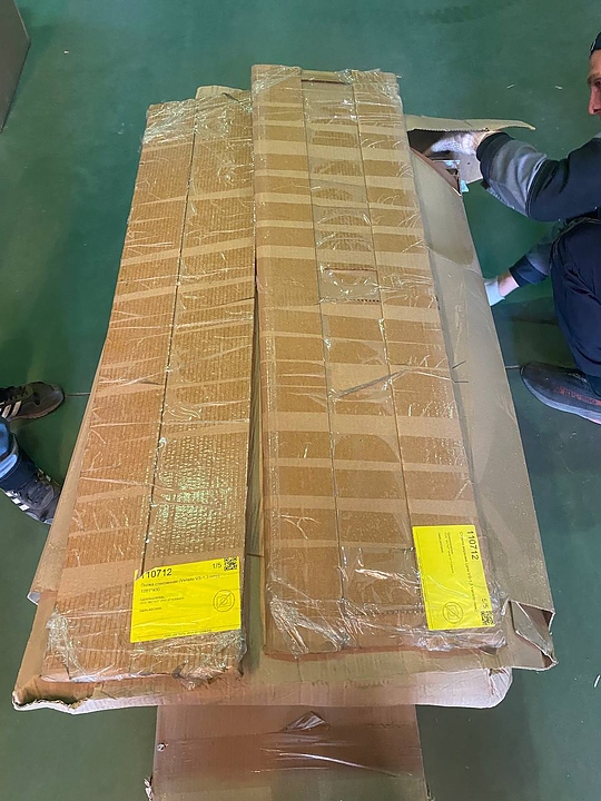 Полка стелянная Марихолодмаш Veneto VS-1,3 new 1281х340