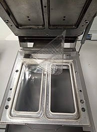 Запайщик лотков VASSILII Контур № 2169 c контурной обрезкой пленки для контейнера 184х82 мм*2