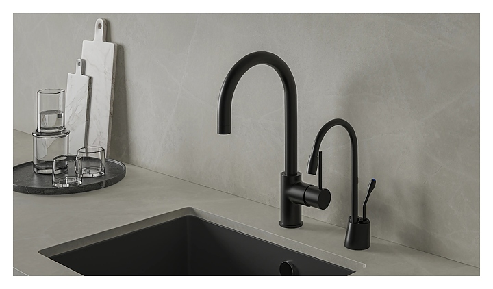 Система мгновенного кипячения воды 2 в 1 ArtisanTech AquaHot 1100 BM, черный матовый