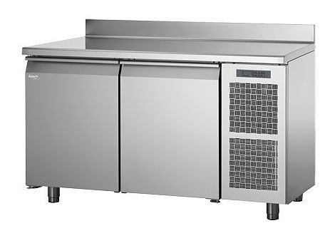 Стол холодильный кондитерский Apach CHEF LINE LTRP11TU