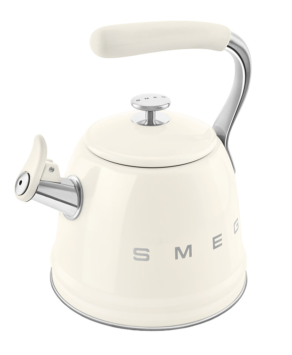 Чайник SMEG WKF01CR 2.3 л 243x205х277 мм со свистком, кремовый, глянцевый