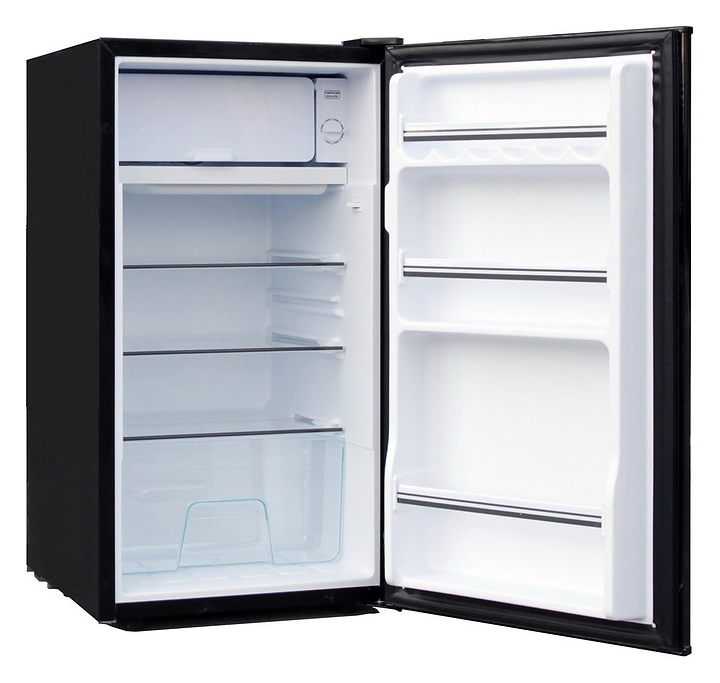 Однокамерный холодильник TESLER RC-95 BLACK 89 л, черный