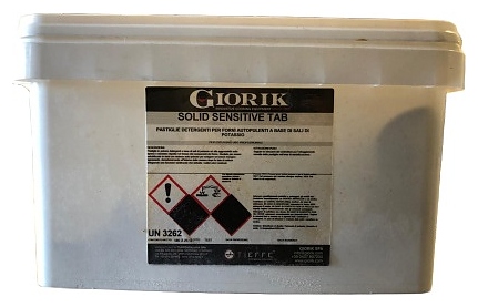 Средство моющее и ополаскивающее для пароконвектоматов Giorik 7080543 DET&RINSE TAB 2 в 1 в таблетках (120 шт.)