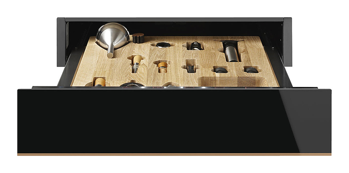 Ящик сомелье SMEG CPS615NR