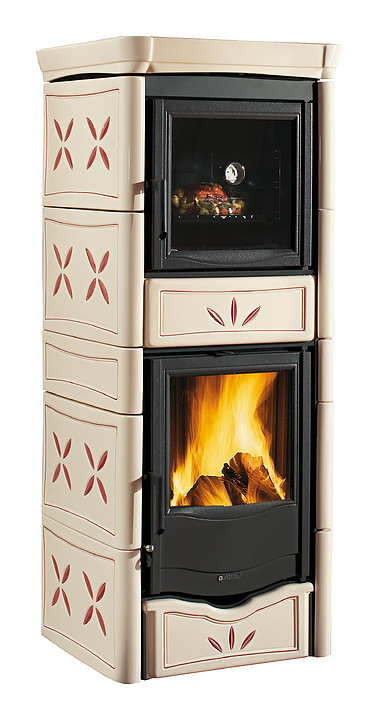 Дровяная печь-камин La Nordica Nicoletta con Forno Evo аметист