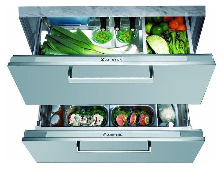 Встраиваемый холодильник Ariston BDR 190 AAI/HA