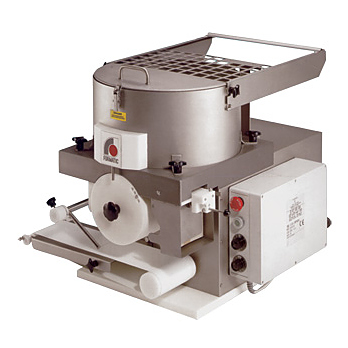 Котлетоформовочная машина Deighton Retail Formatic R2200 с устройством очистки