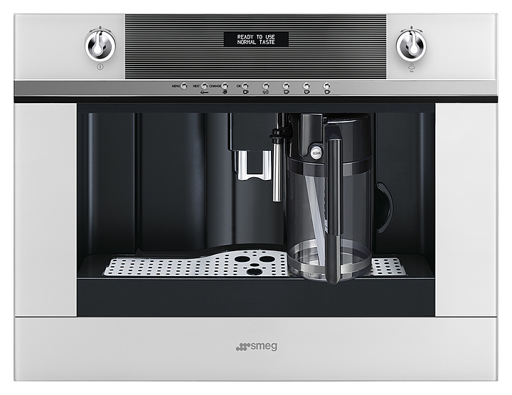 Кофемашина SMEG CMS4101B