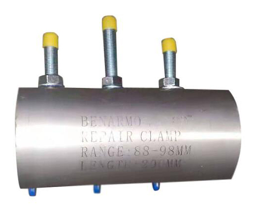 Хомут ремонтный с замком Benarmo Ду 100 Дн 108-118 L=200 мм